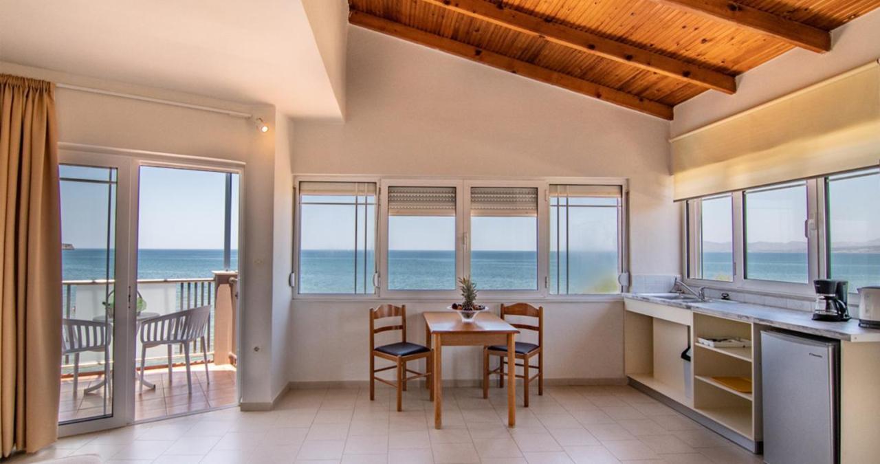 Cozy Corner Vs Beachfront Stalos Bagian luar foto