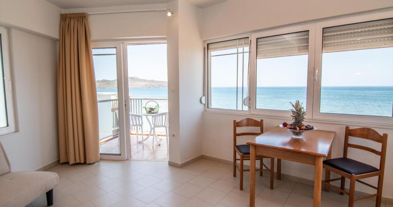 Cozy Corner Vs Beachfront Stalos Bagian luar foto