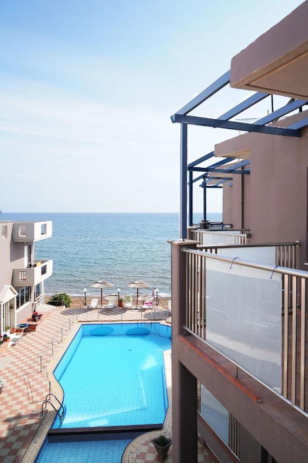 Cozy Corner Vs Beachfront Stalos Bagian luar foto