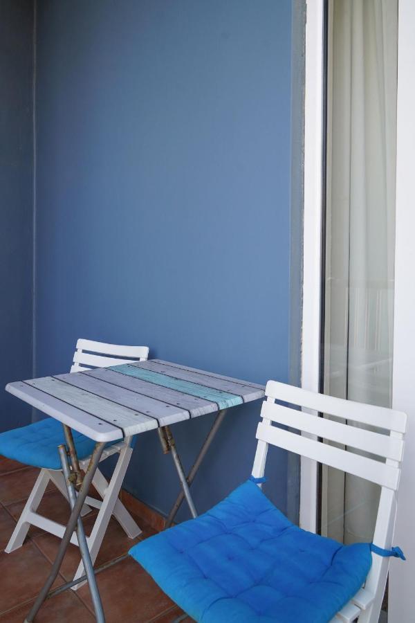 Cozy Corner Vs Beachfront Stalos Bagian luar foto