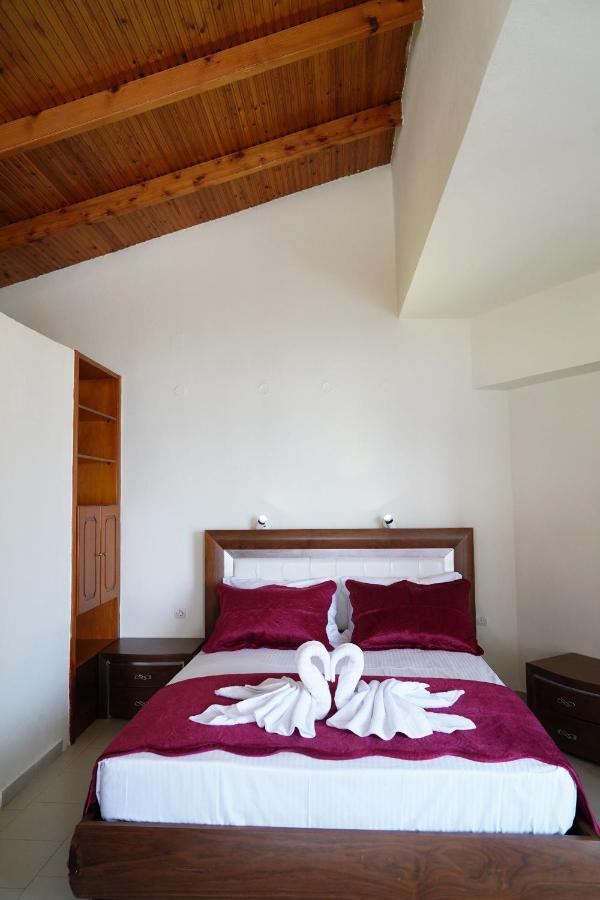 Cozy Corner Vs Beachfront Stalos Bagian luar foto
