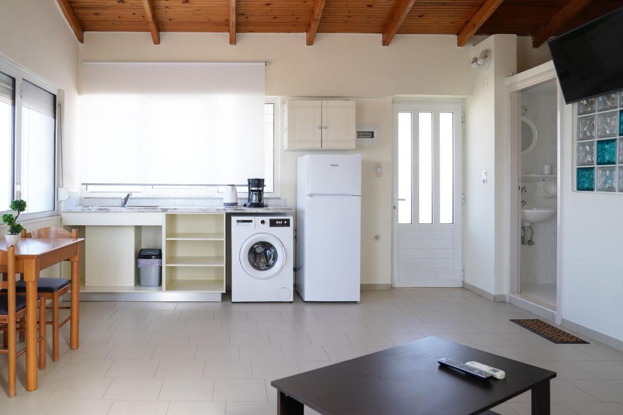 Cozy Corner Vs Beachfront Stalos Bagian luar foto
