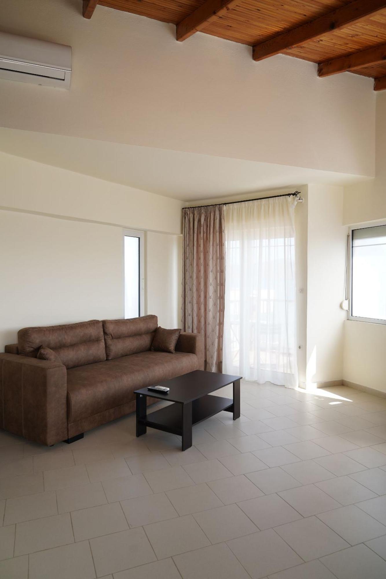 Cozy Corner Vs Beachfront Stalos Bagian luar foto